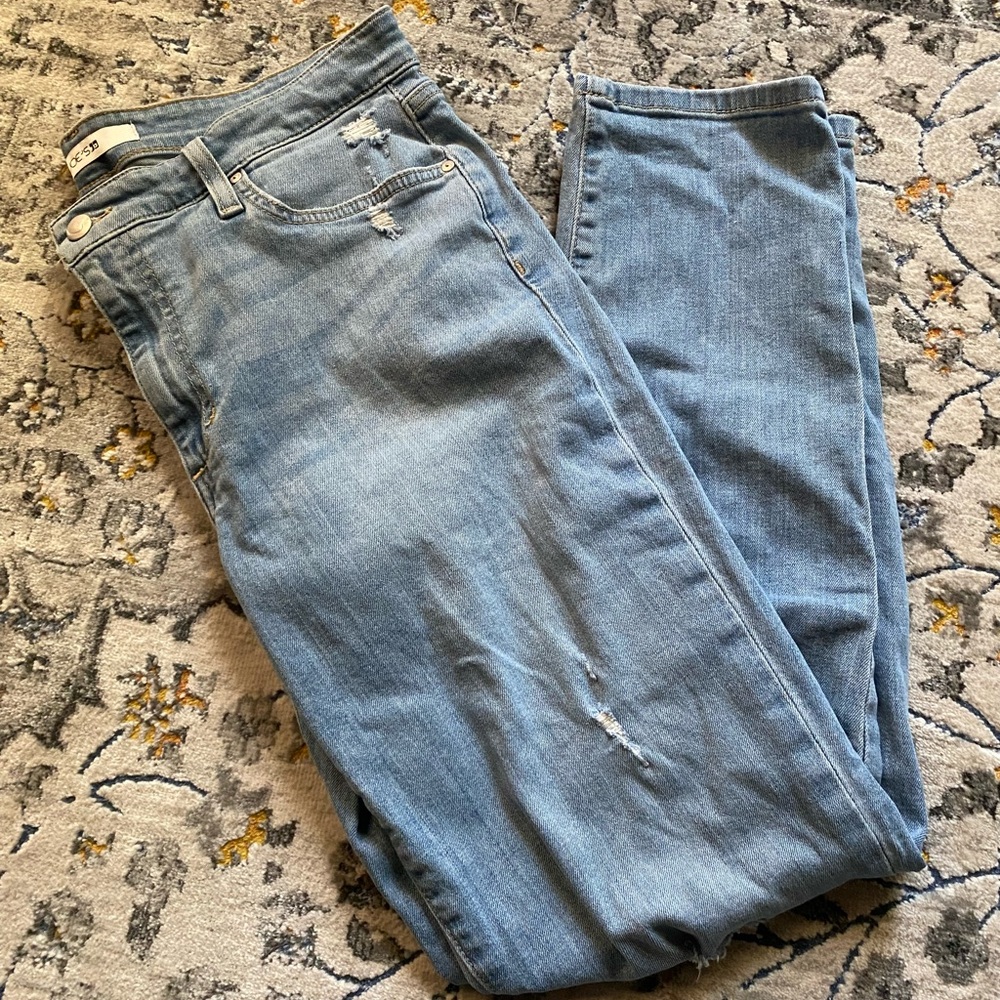Joe’s Jeans Light Blue Distressed Boyfriend Slim Ankle Jeans